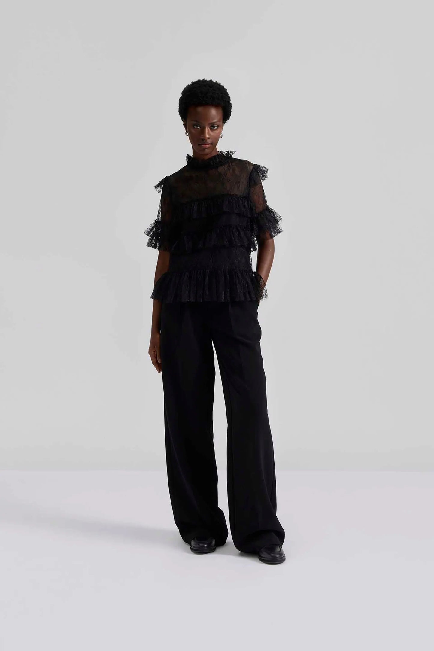 RACHEL BLOUSE BLACK