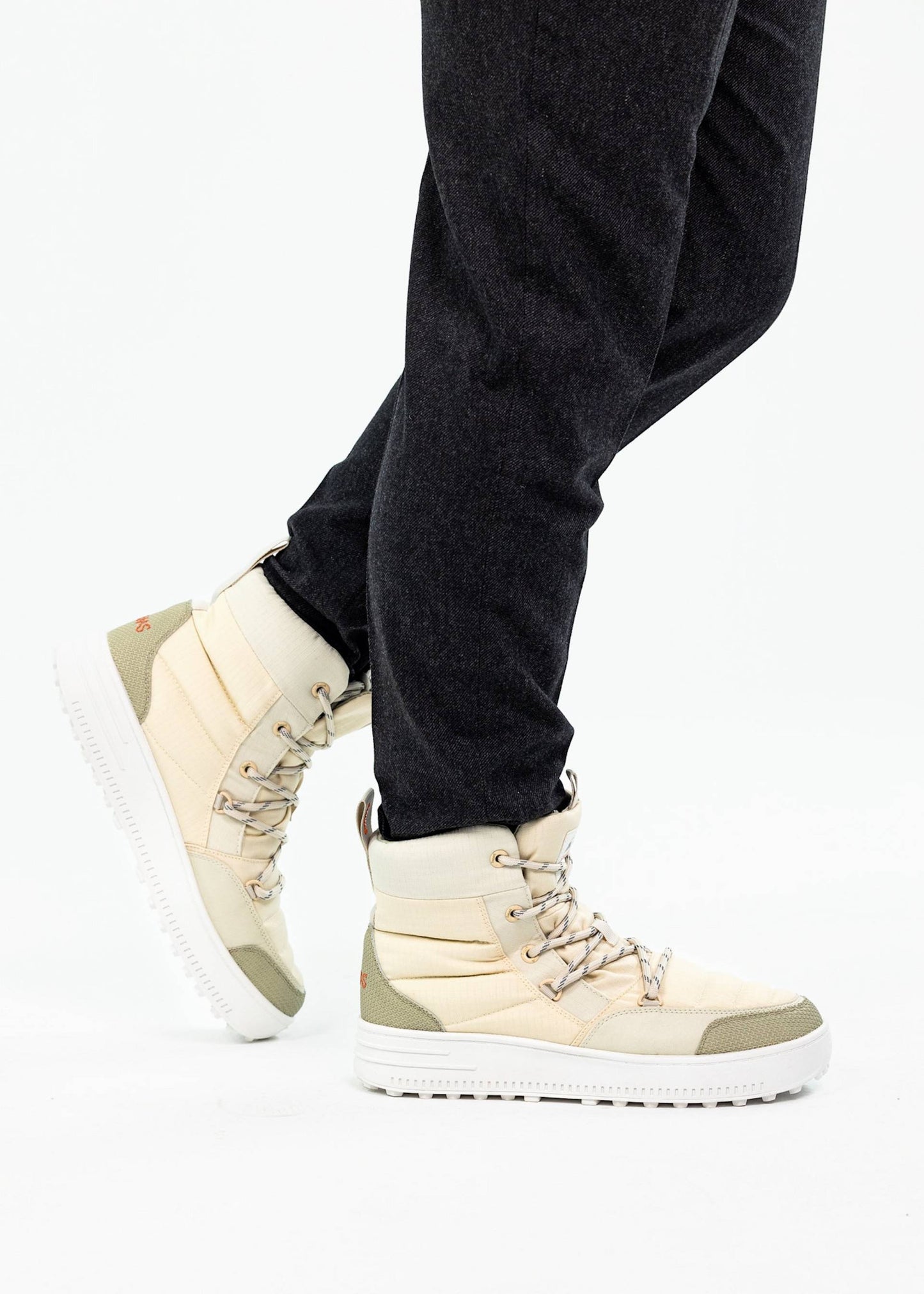 SNOW RUNNER MID OFF WHITE