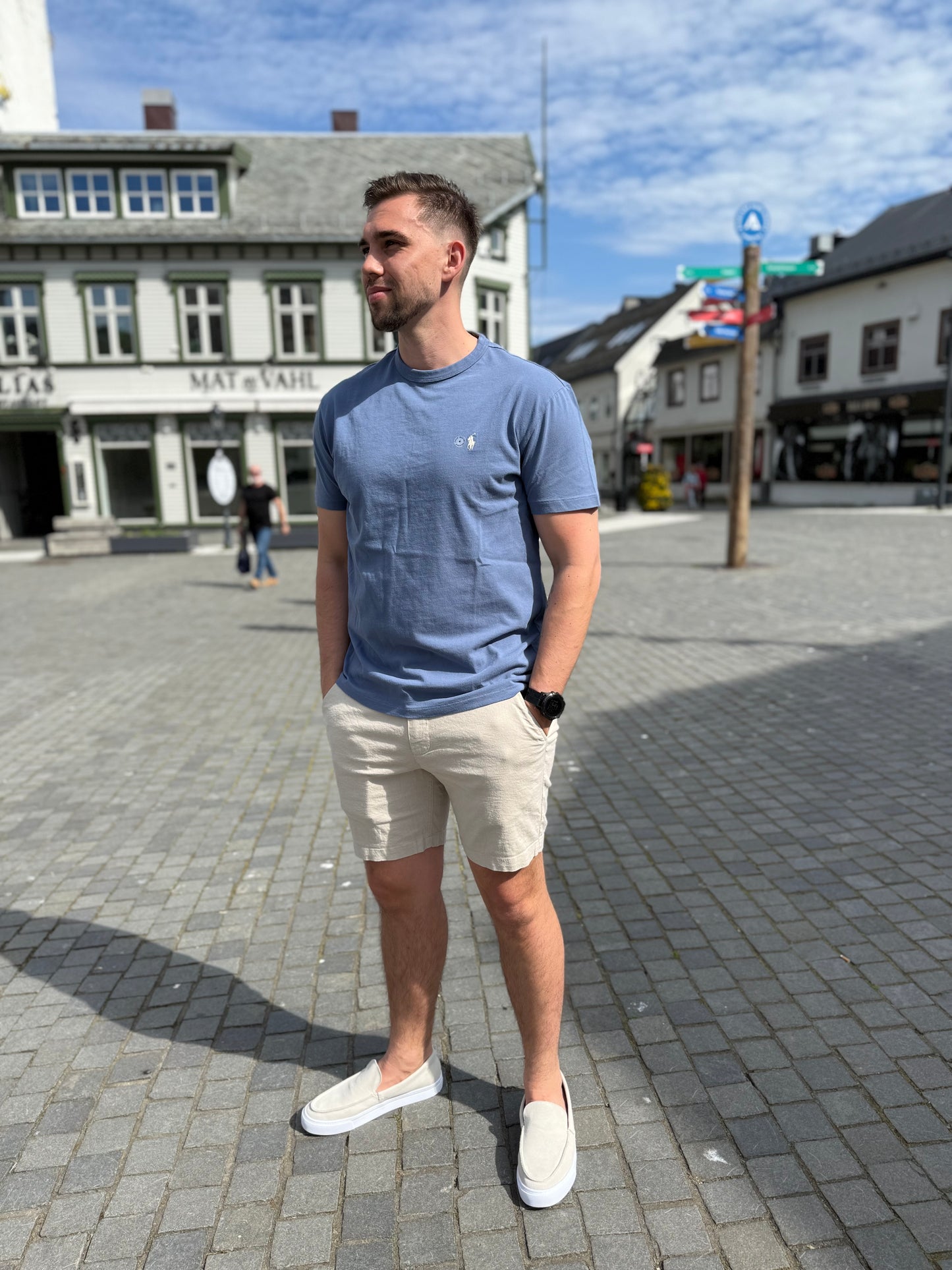 CLASSIC FIT JERSEY CREWNECK CAPRI BLUE