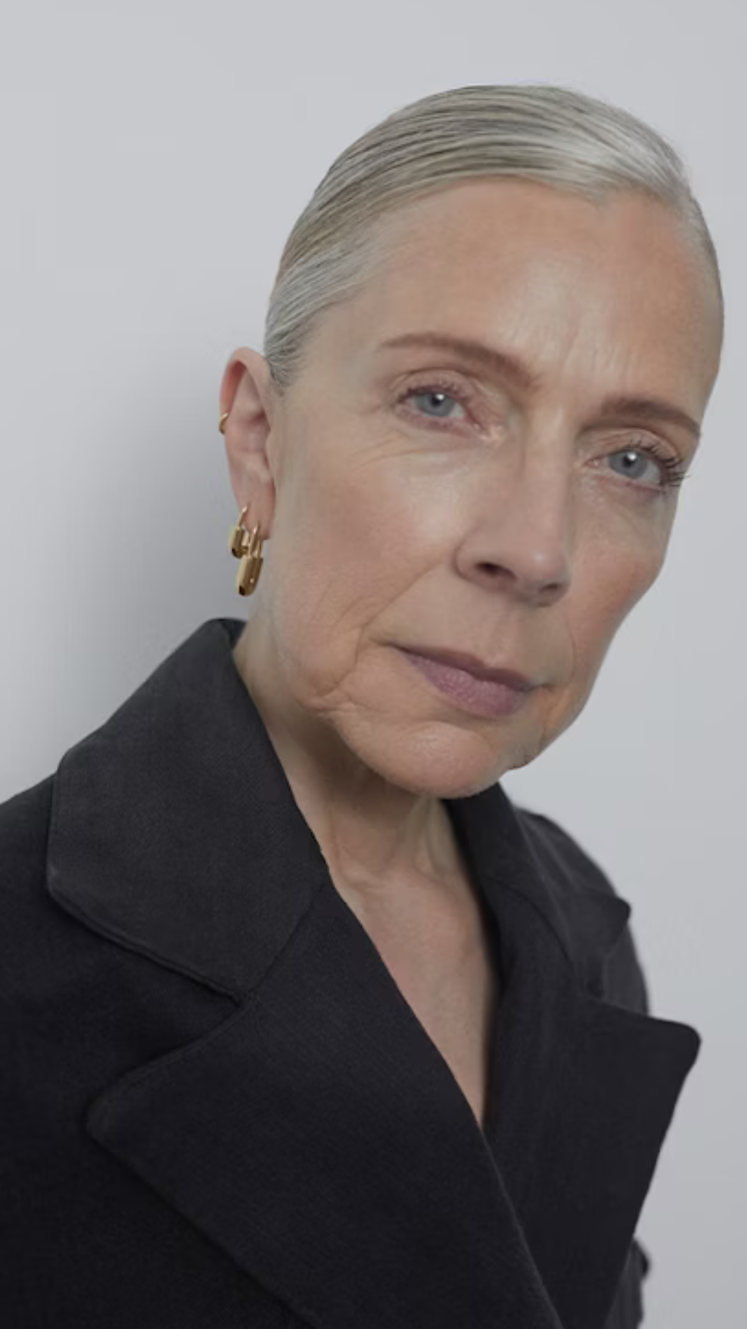 Schoenhauser Earring