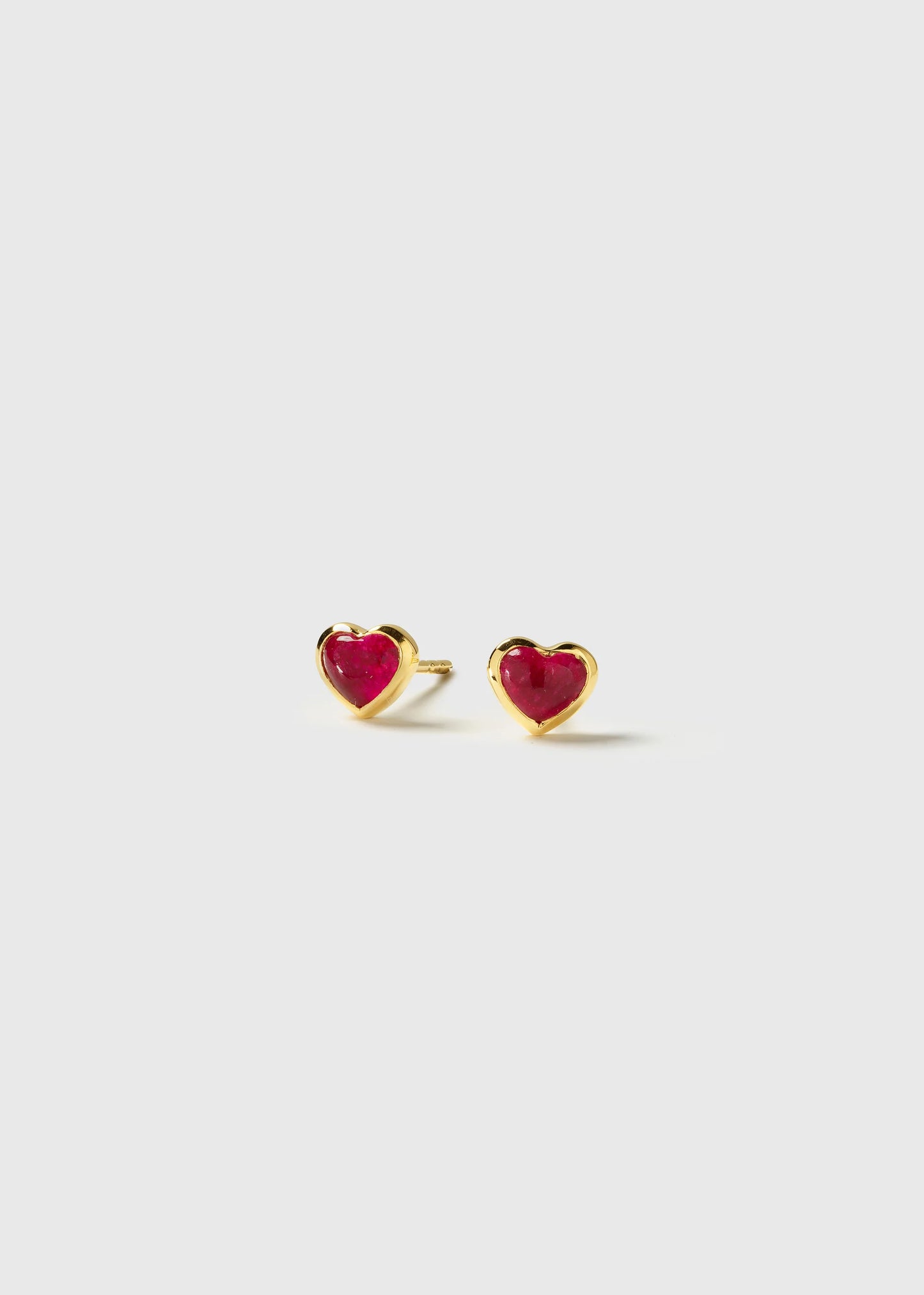 LA LA LOVE STUD EARRINGS GOLD