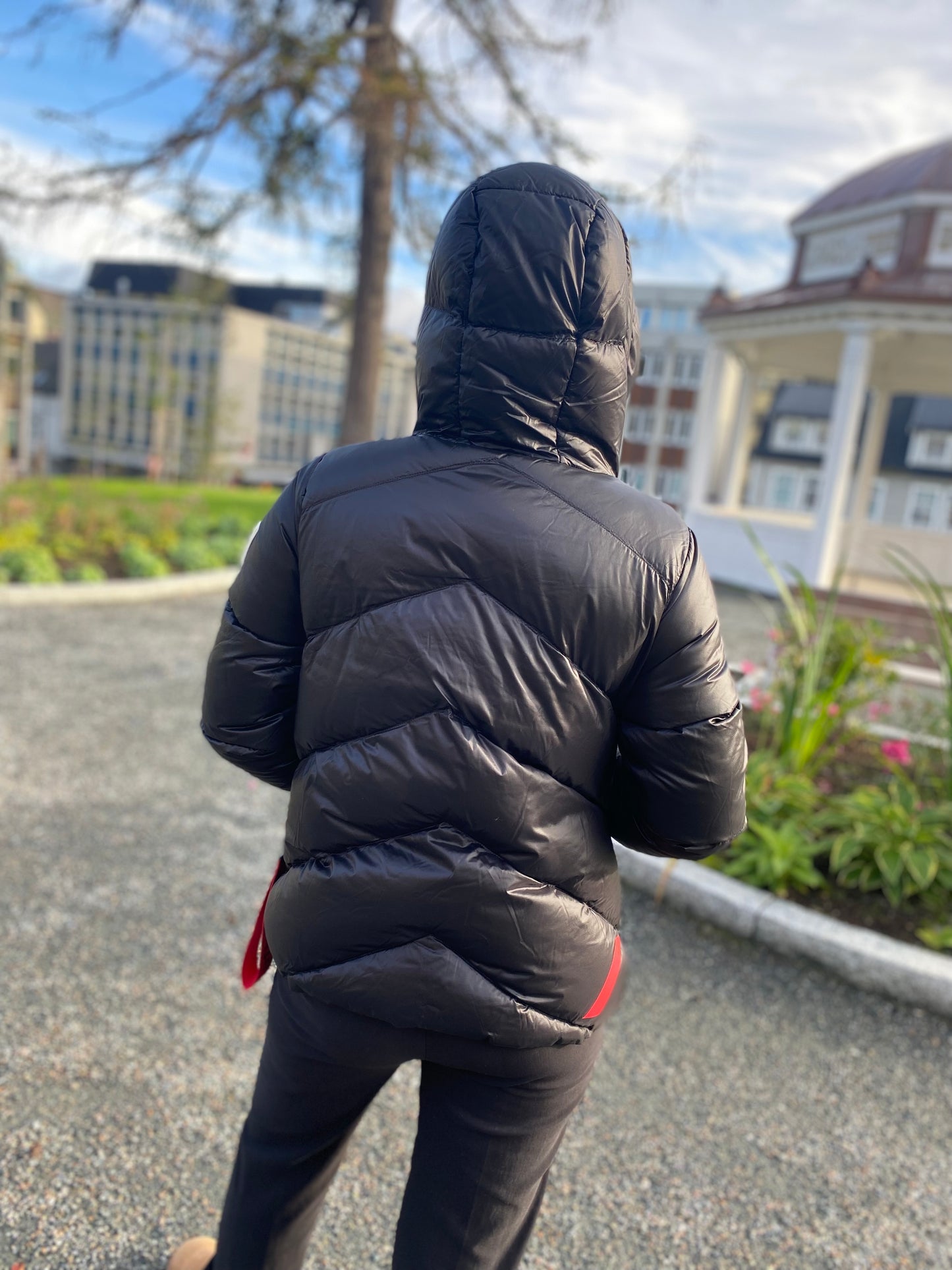 HELSINKI N 051 BLACK