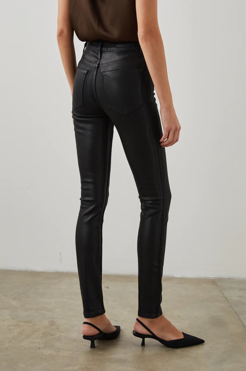 LARCHMONT SKINNY COATED NOIR