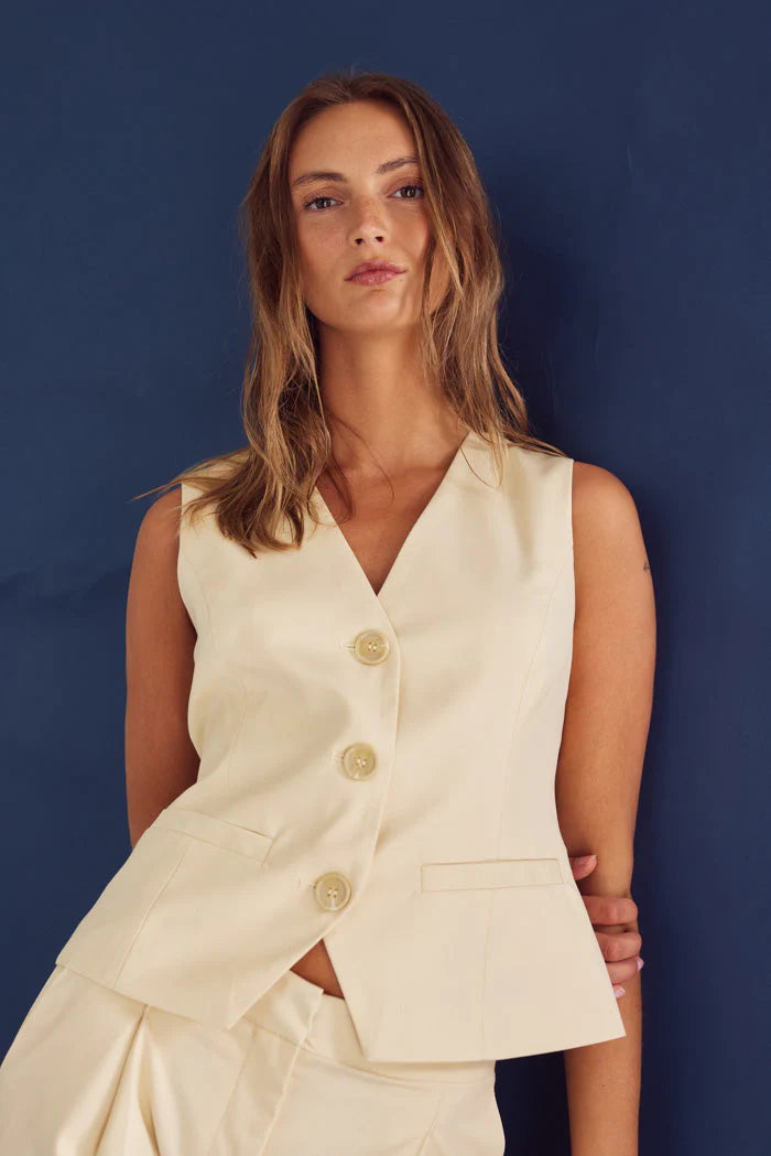 KAUSANDRA VEST BUTTER