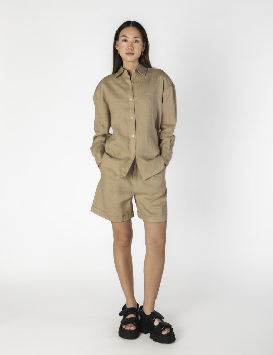 Agnes Oversized Linen Shirt