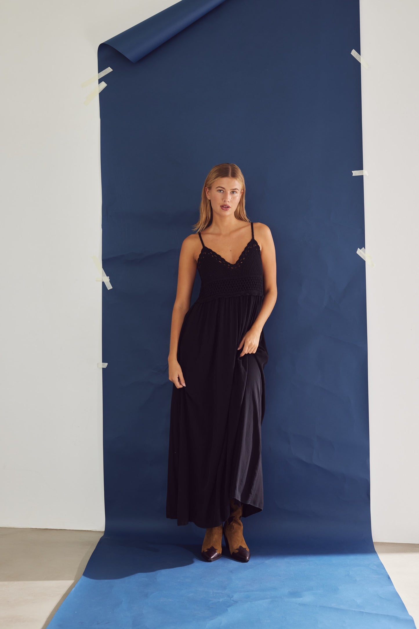 LYLAN DRESS BLACK