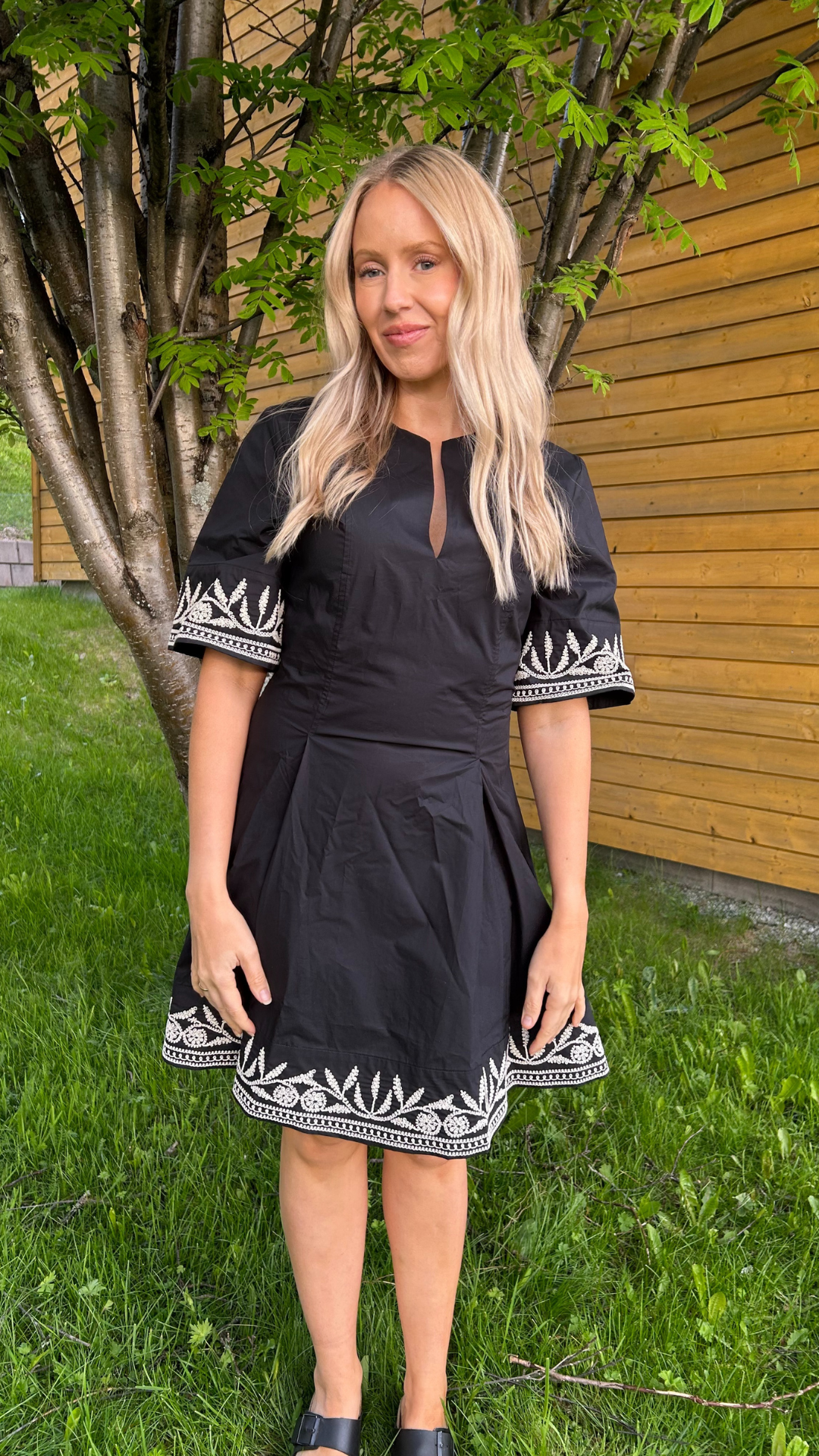 MARY DRESS BLACK