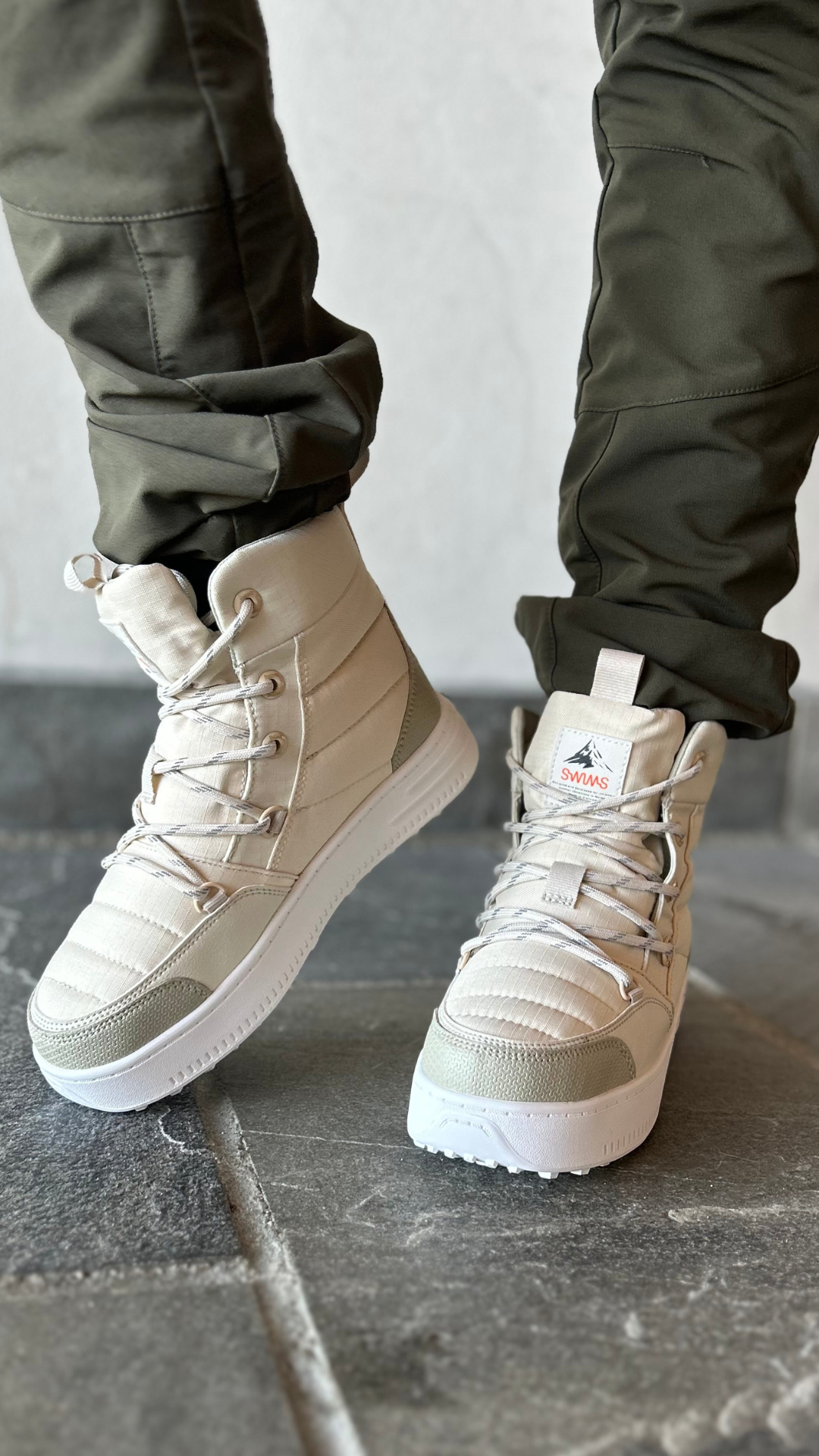 SNOW RUNNER MID OFF WHITE