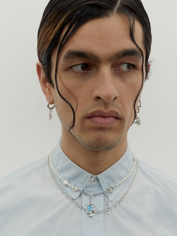 Anil 10 Huggie Silver HP