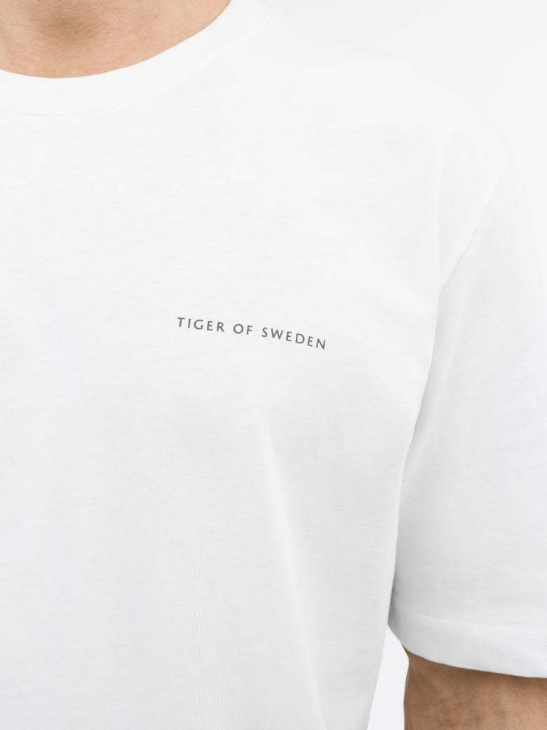 PRO OVERSIZED T-SHIRT PURE WHITE