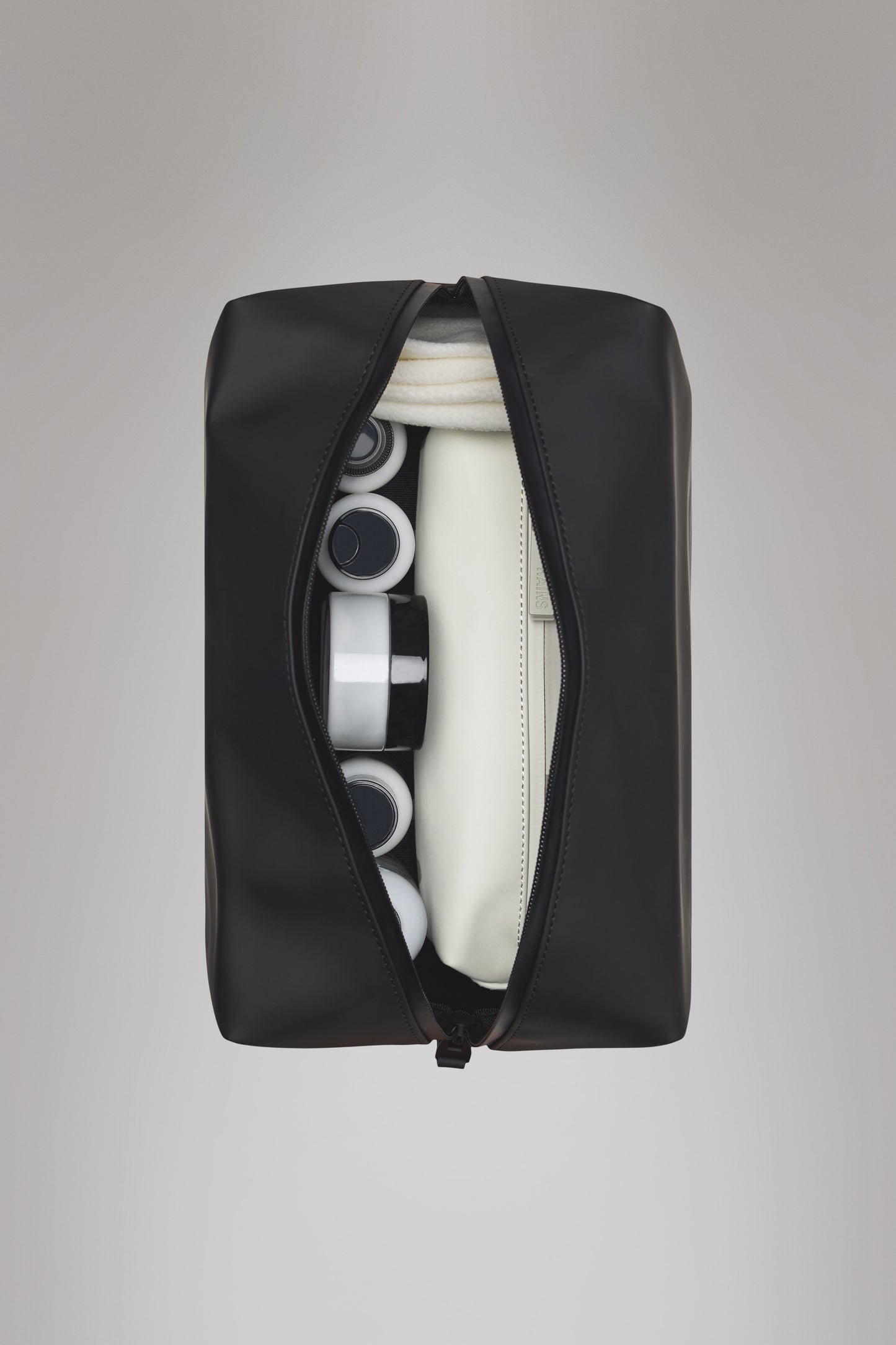 WASH BAG LARGE BLACK