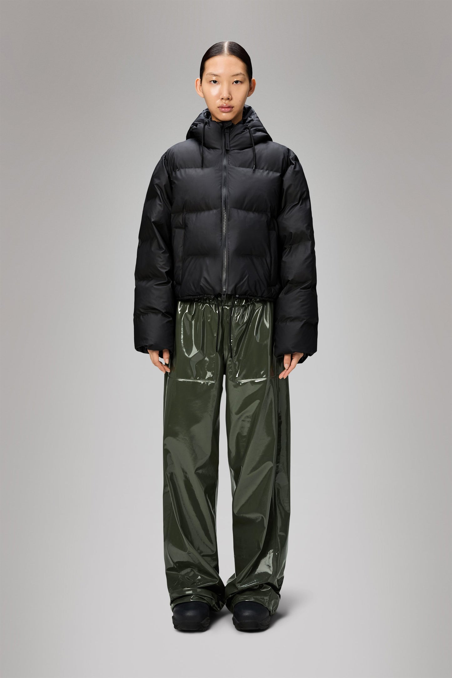 ALTA SHORT PUFFER JACKET W3T3 BLACK