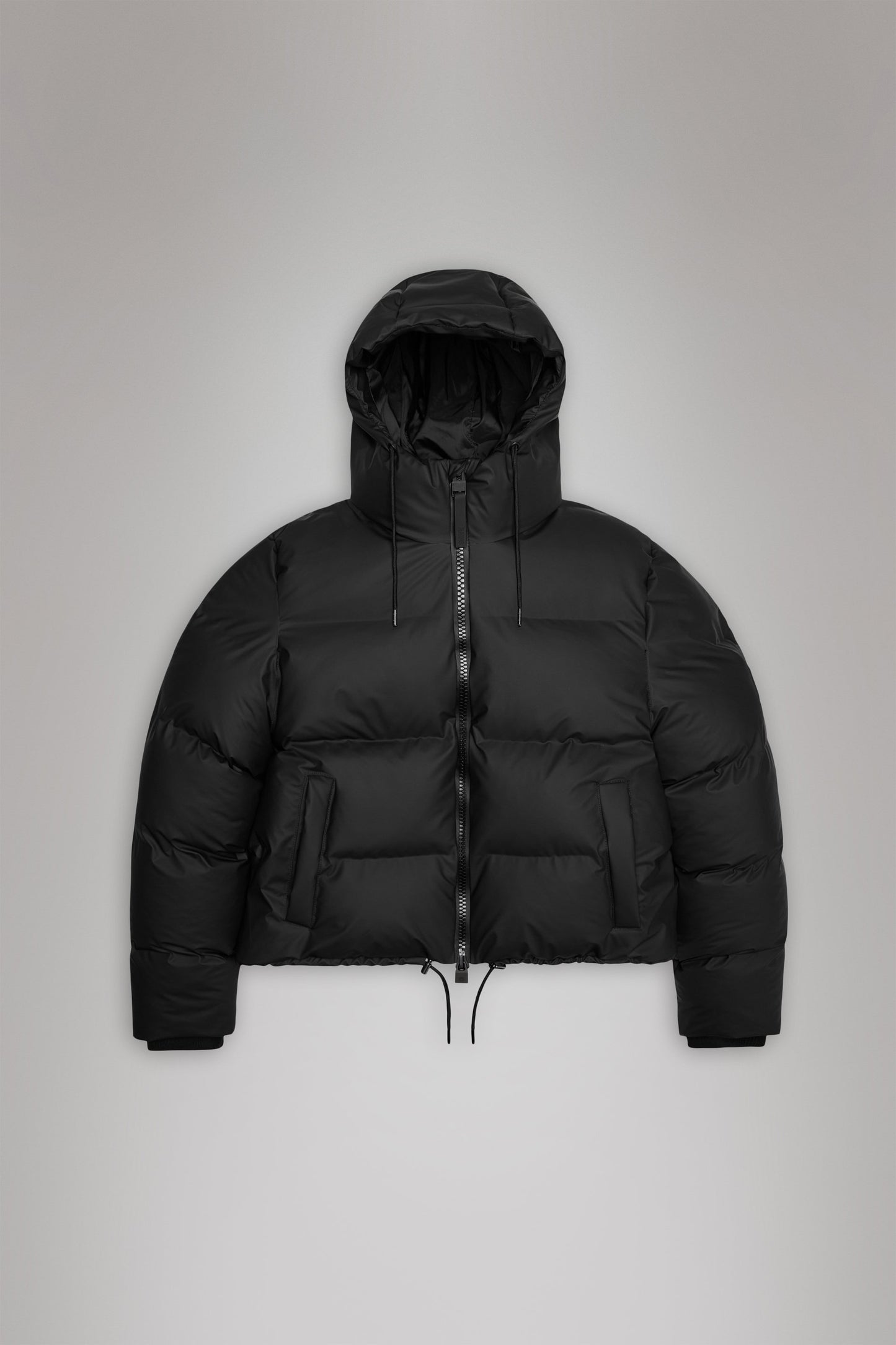 ALTA SHORT PUFFER JACKET W3T3 BLACK