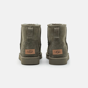 W CLASSIC MINI II GRØNN BOOTS