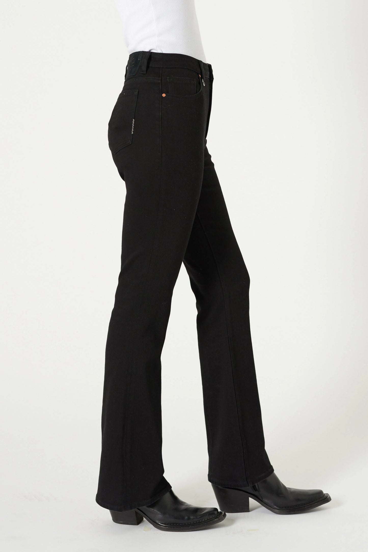 DEBBIE BOOTCUT