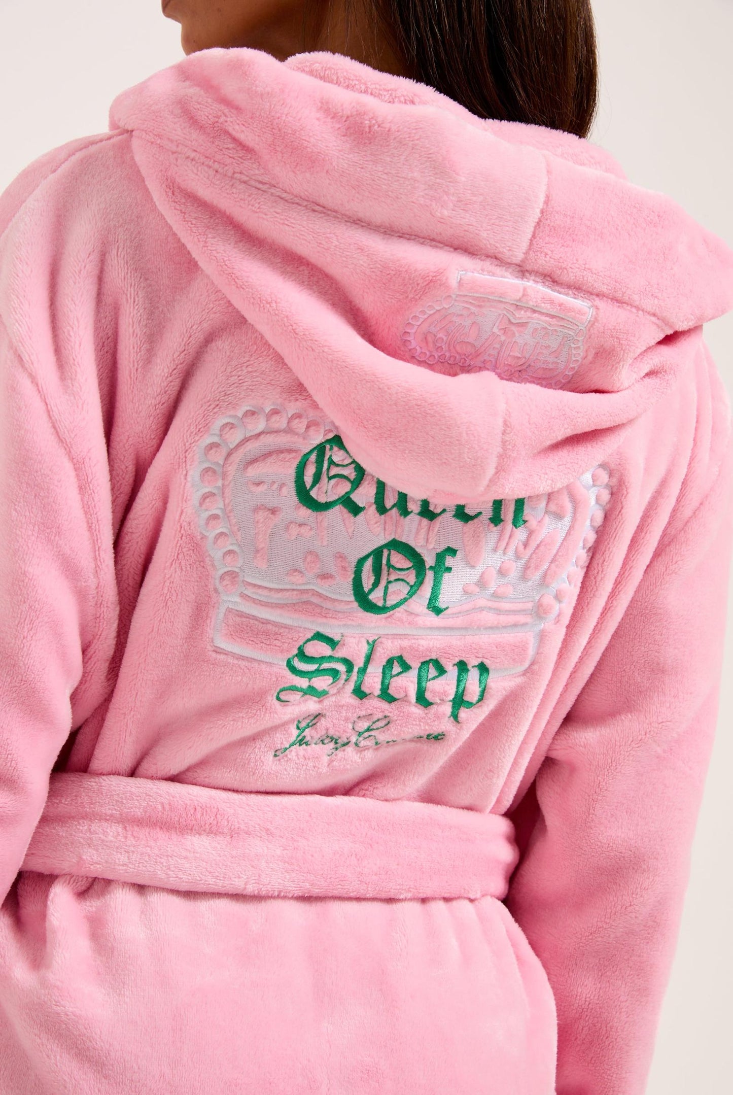 CROWN PLUSH HOODED ROBE