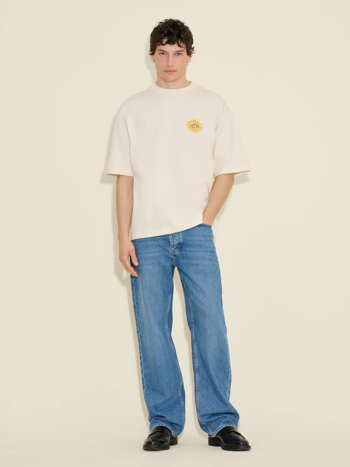 M Straight Jeans