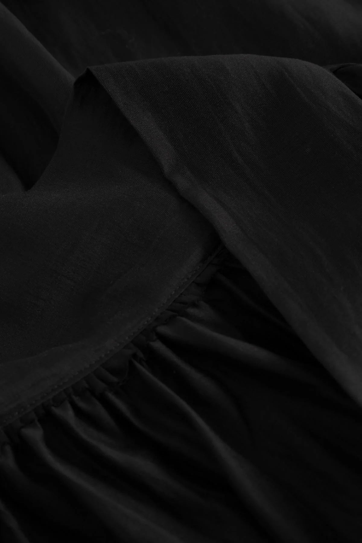 LORIS BLOUSE BLACK