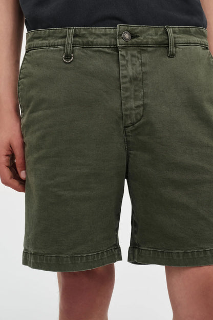 HUNTER SHORT OLIVE