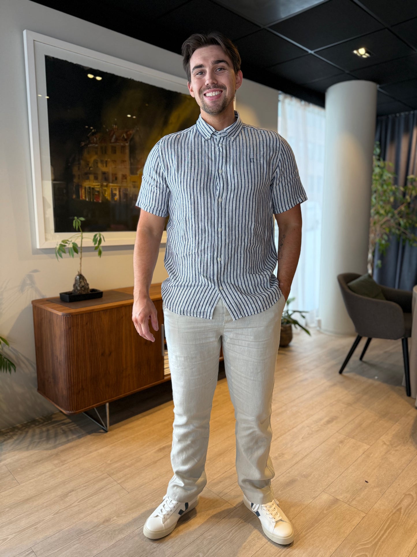 KRIS LINEN SS SHIRT LIGHT IVORY/BLUEPRINT
