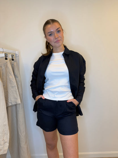 DANA SHORTS NAVY