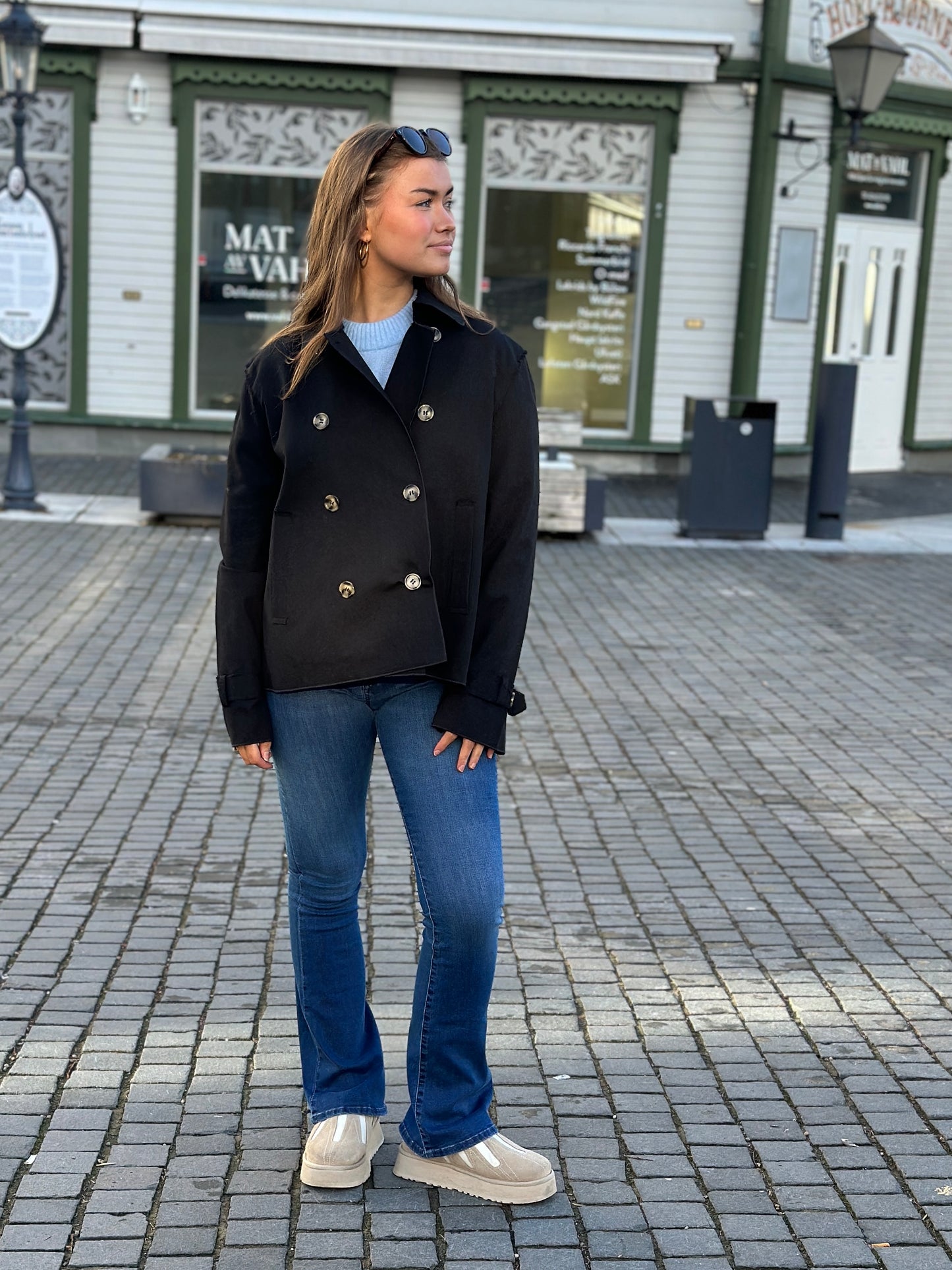 ROBBIE SHORT TRENCH COAT BLACK