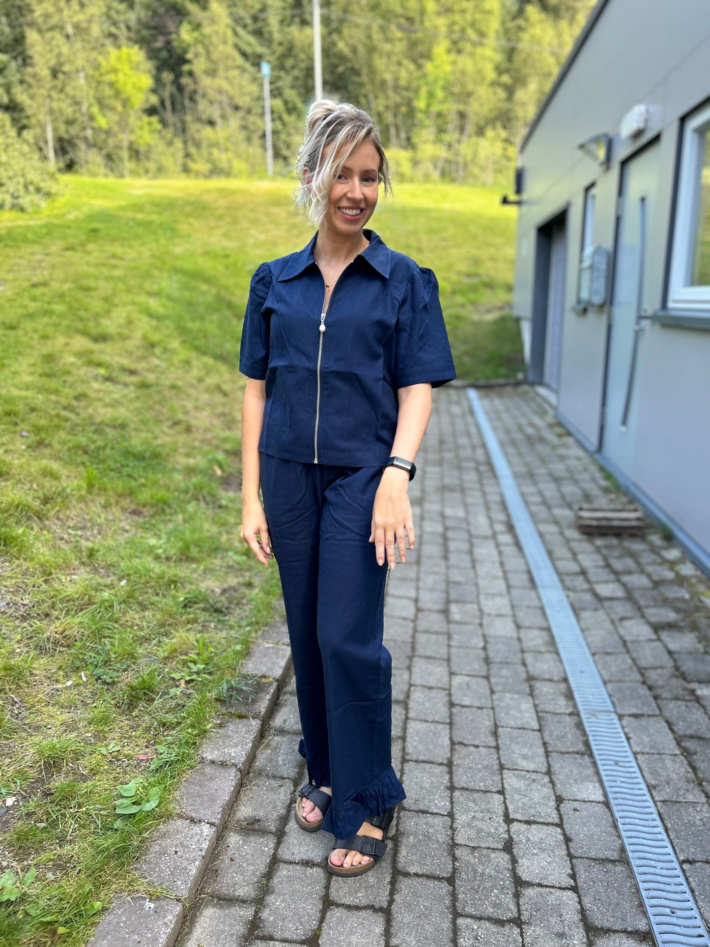 MILA SKJORTE LIN NAVY