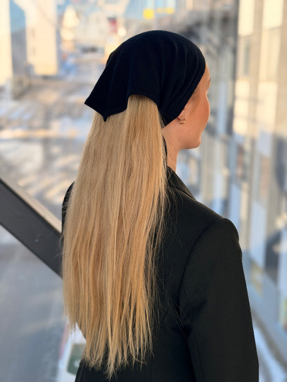 SCARF BLACK