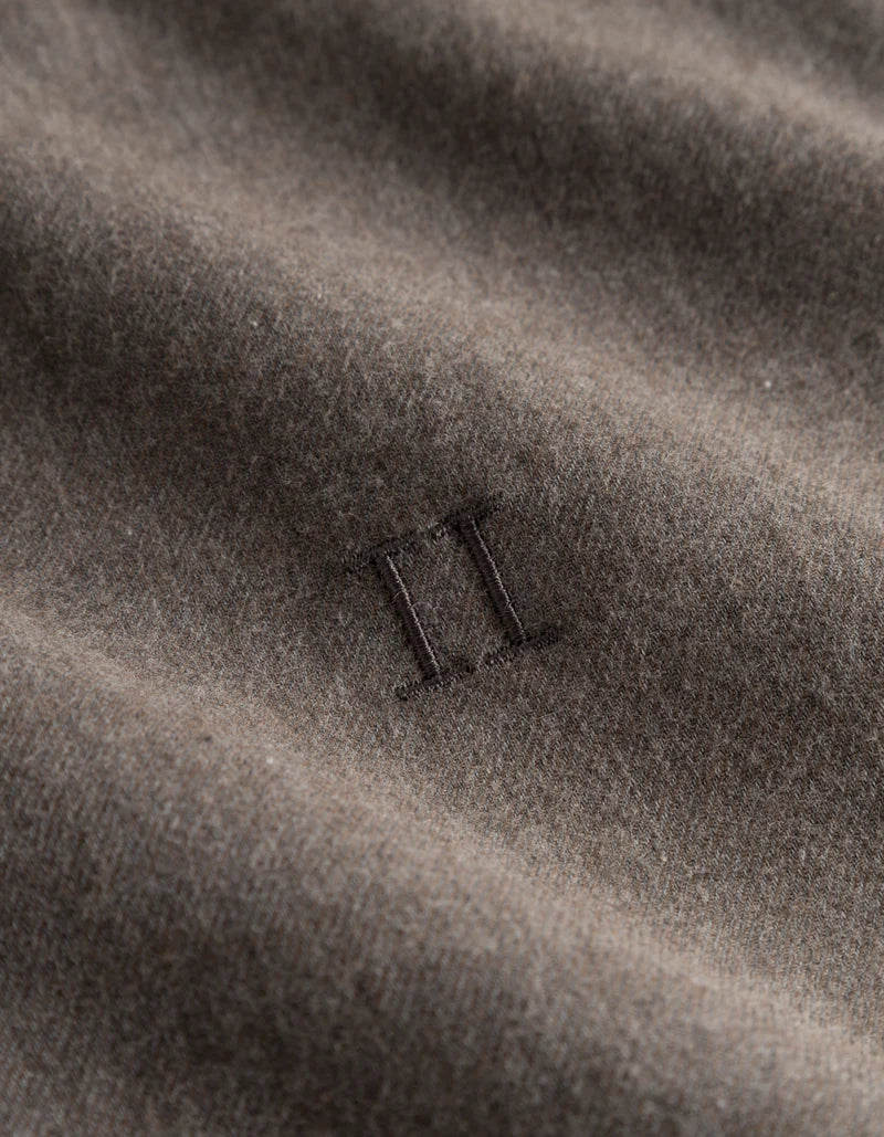 DESERT REG SHIRT GREY MELANGE