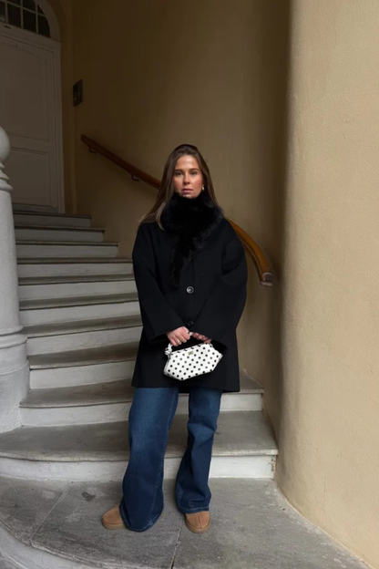 CARO COLLAR SORT