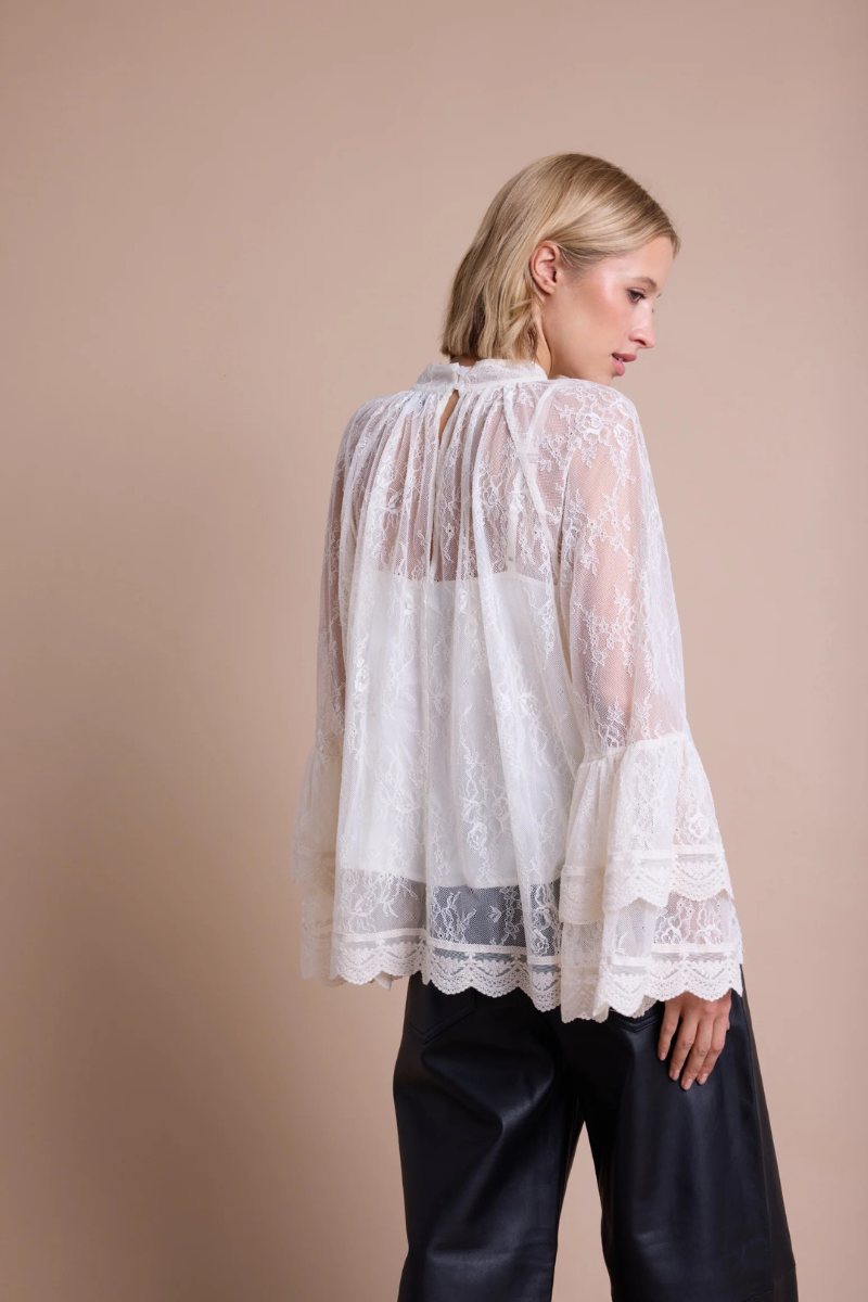 OLD BLONDEBLUSE WHITE