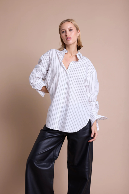 MAN SHIRT WHITE W/BLACK