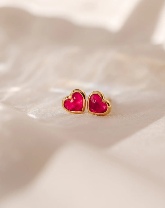 LA LA LOVE STUD EARRINGS GOLD