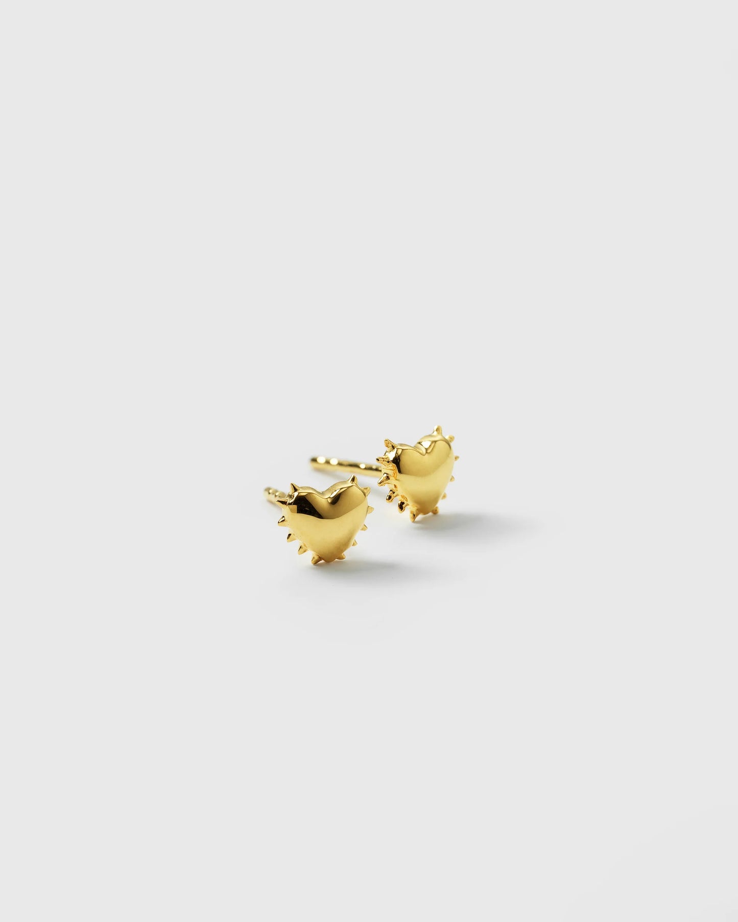 LA LA LOVE STUD EARRINGS GOLD