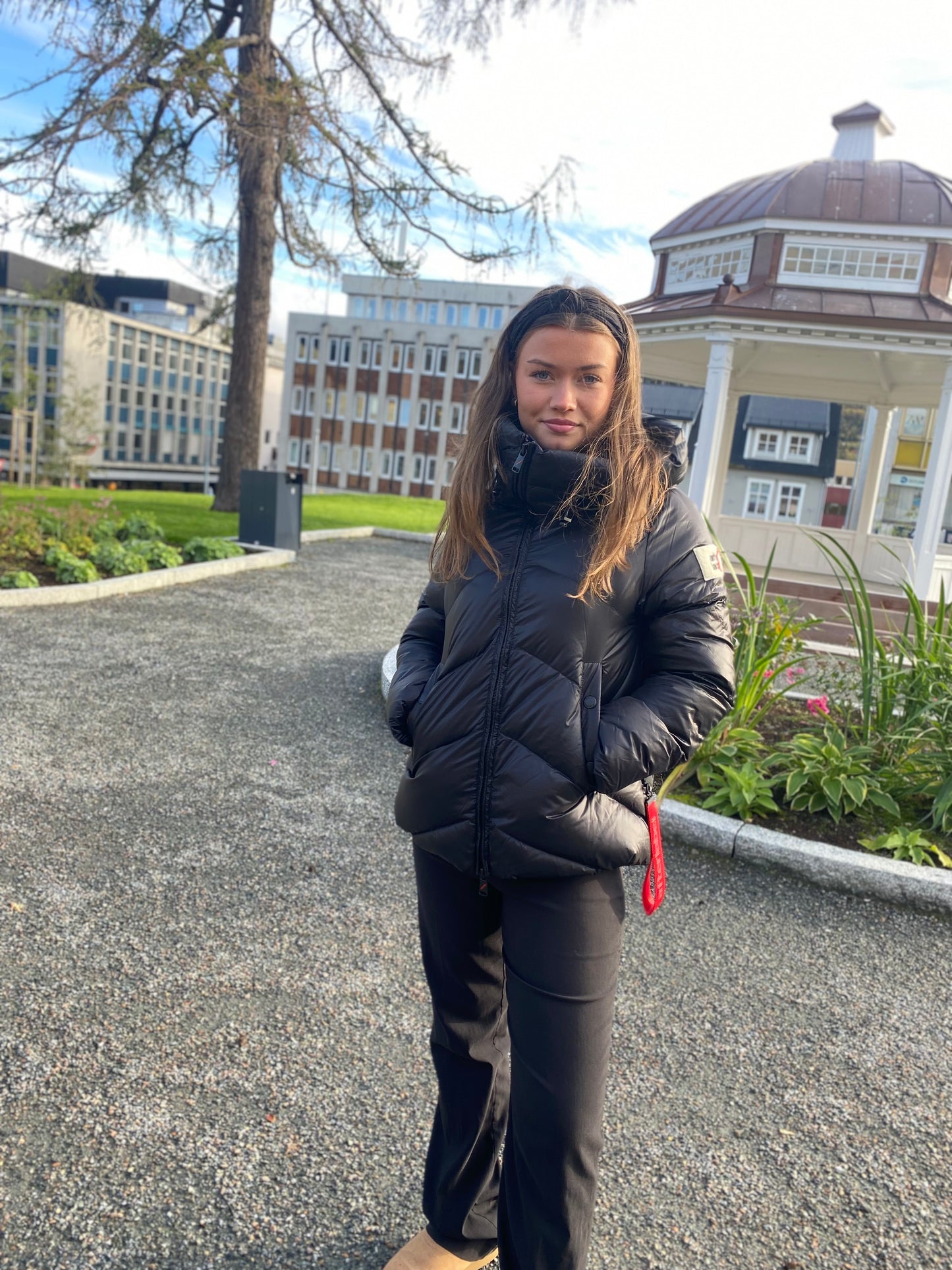 HELSINKI N 051 BLACK