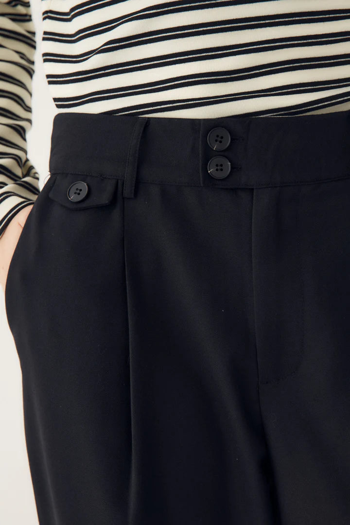 JOANN PANTS BLACK