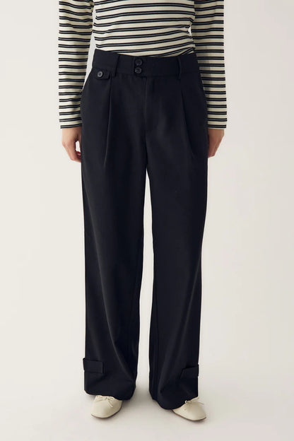 JOANN PANTS BLACK