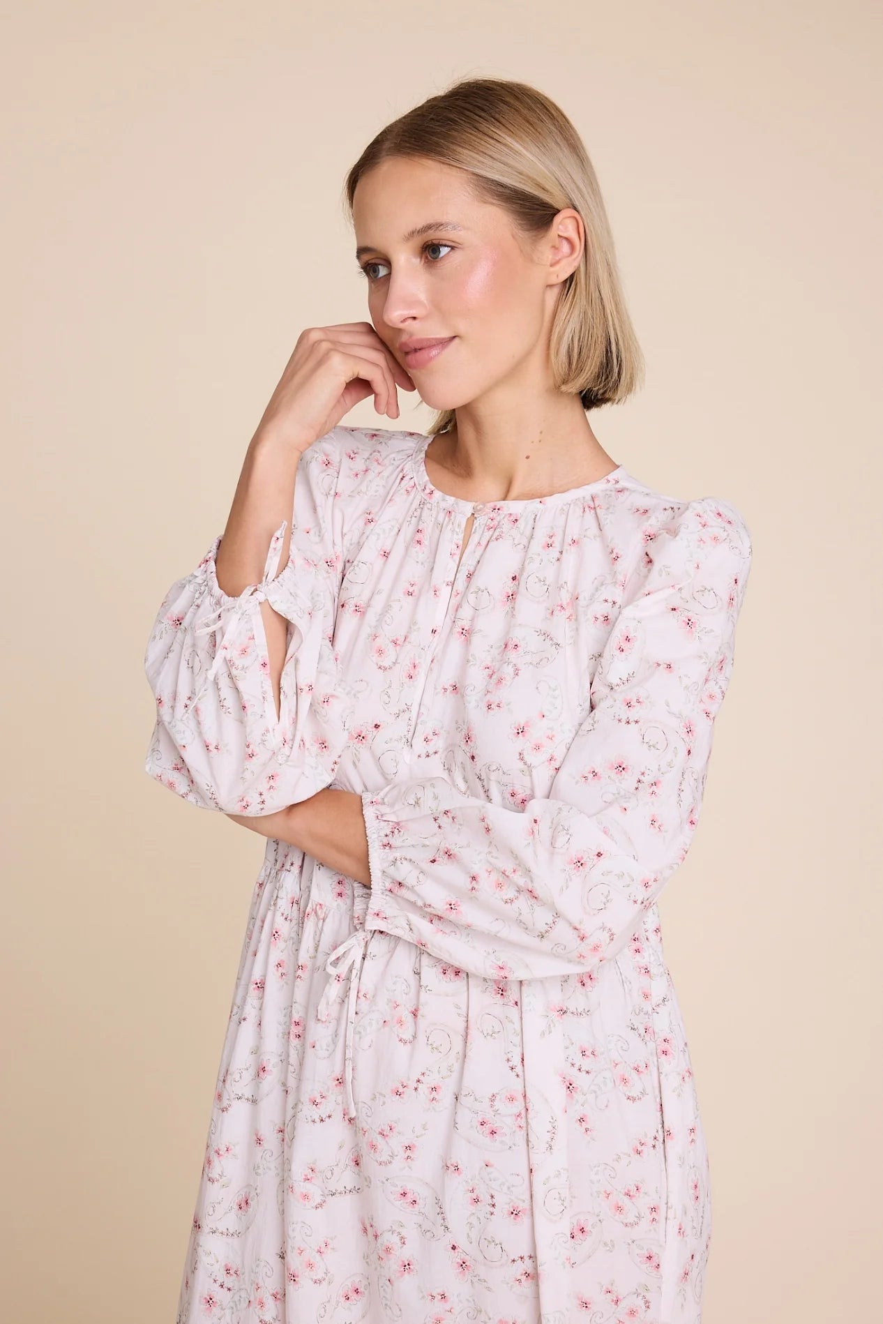 MUSE FLOWER DRESS