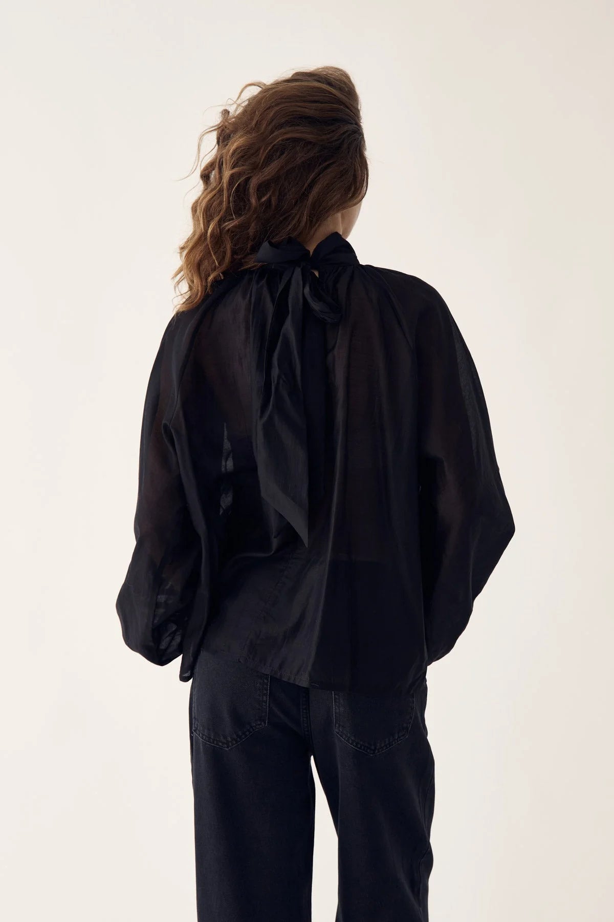 LORIS BLOUSE BLACK