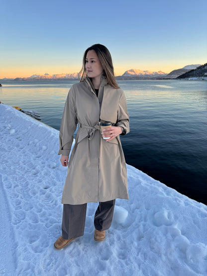 SUVA HARDSHELL TRENCH COAT BEIGE