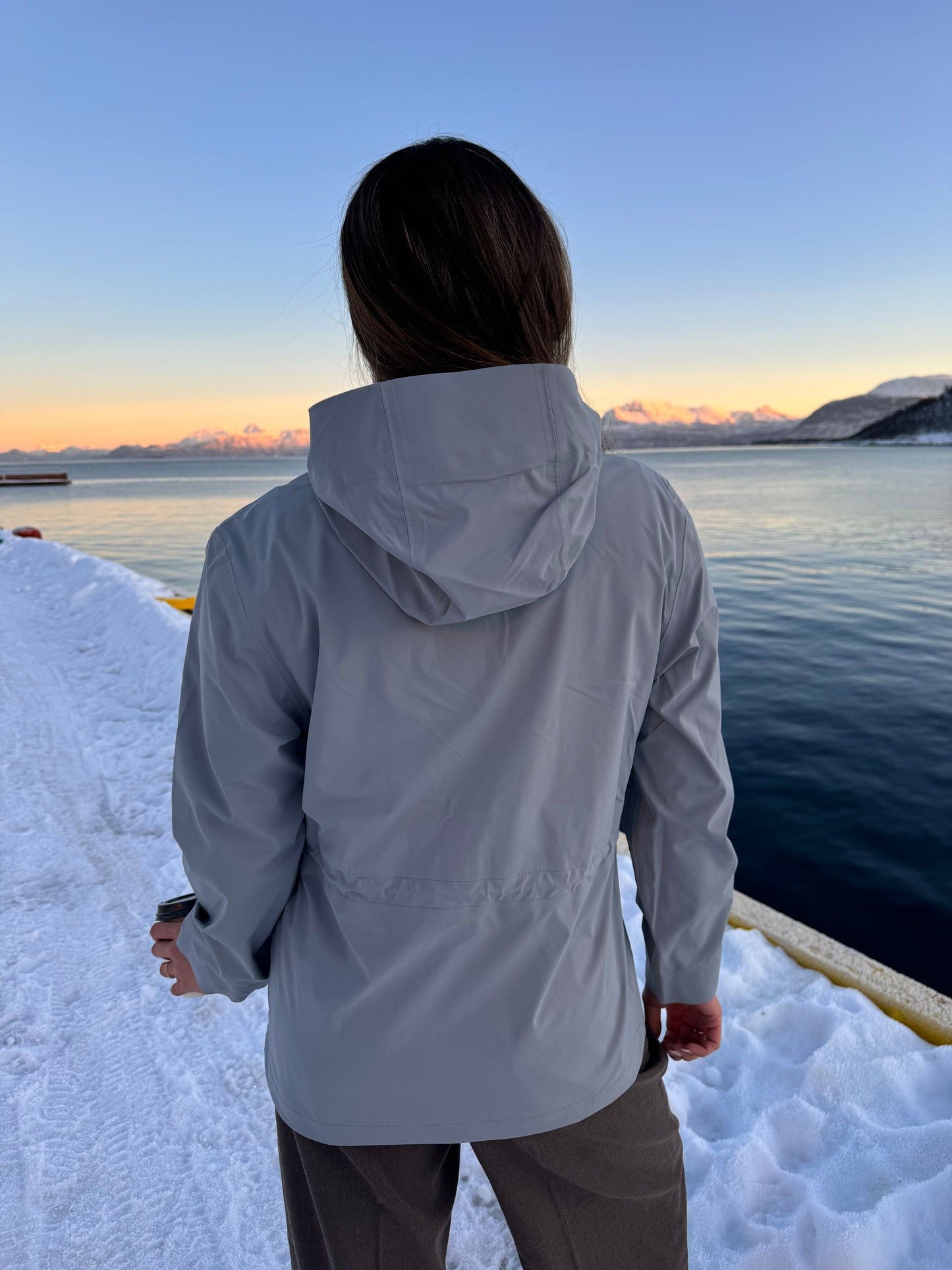 SUVA HARDSHELL STRING W JACKET POOL