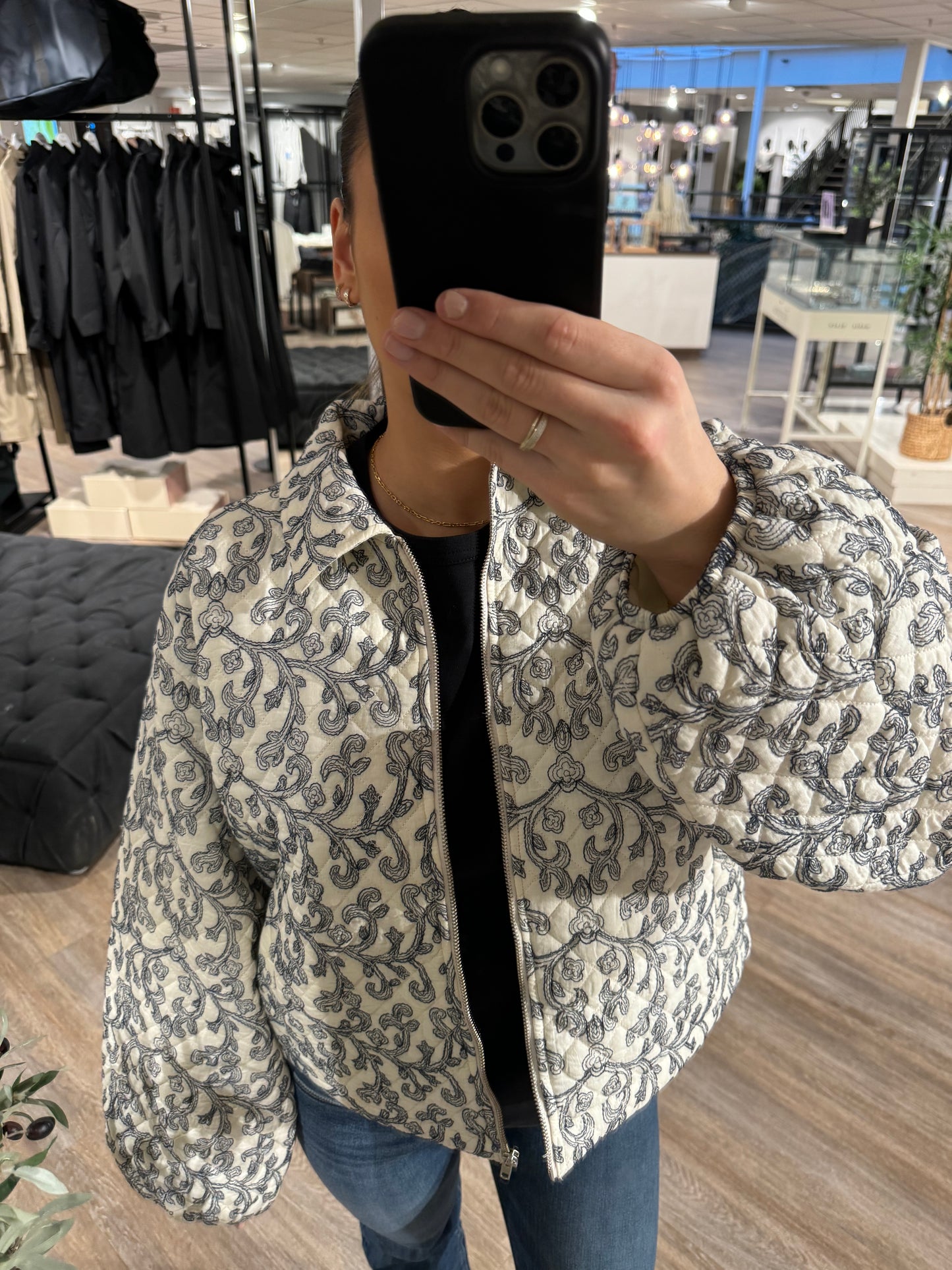 MARIAM JACKET OFFWHITE