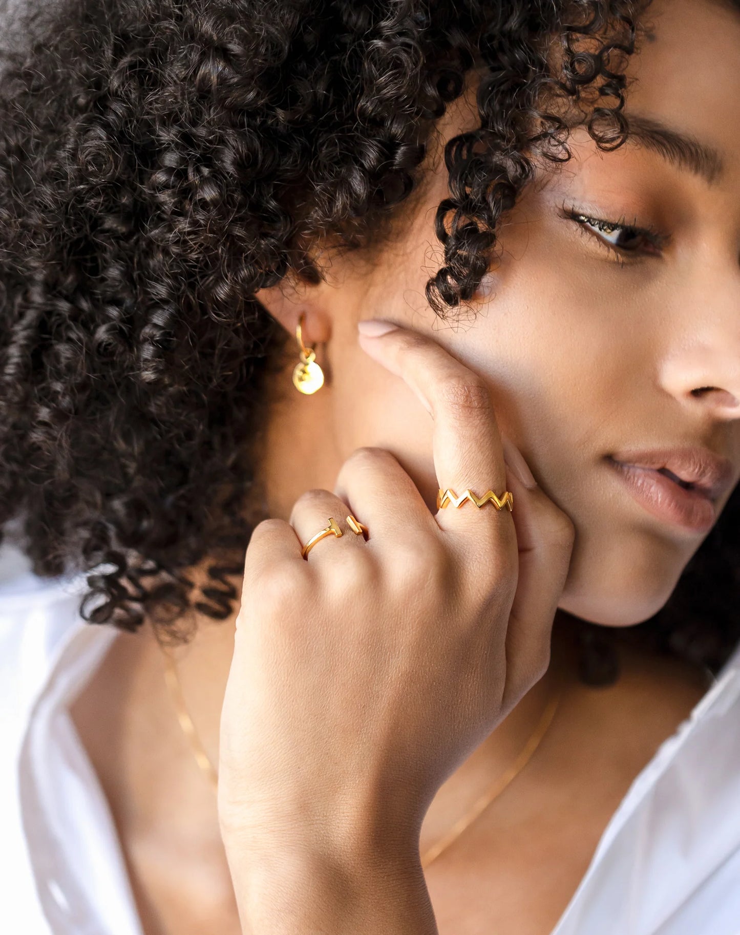 STRICT BAR RING GOLD