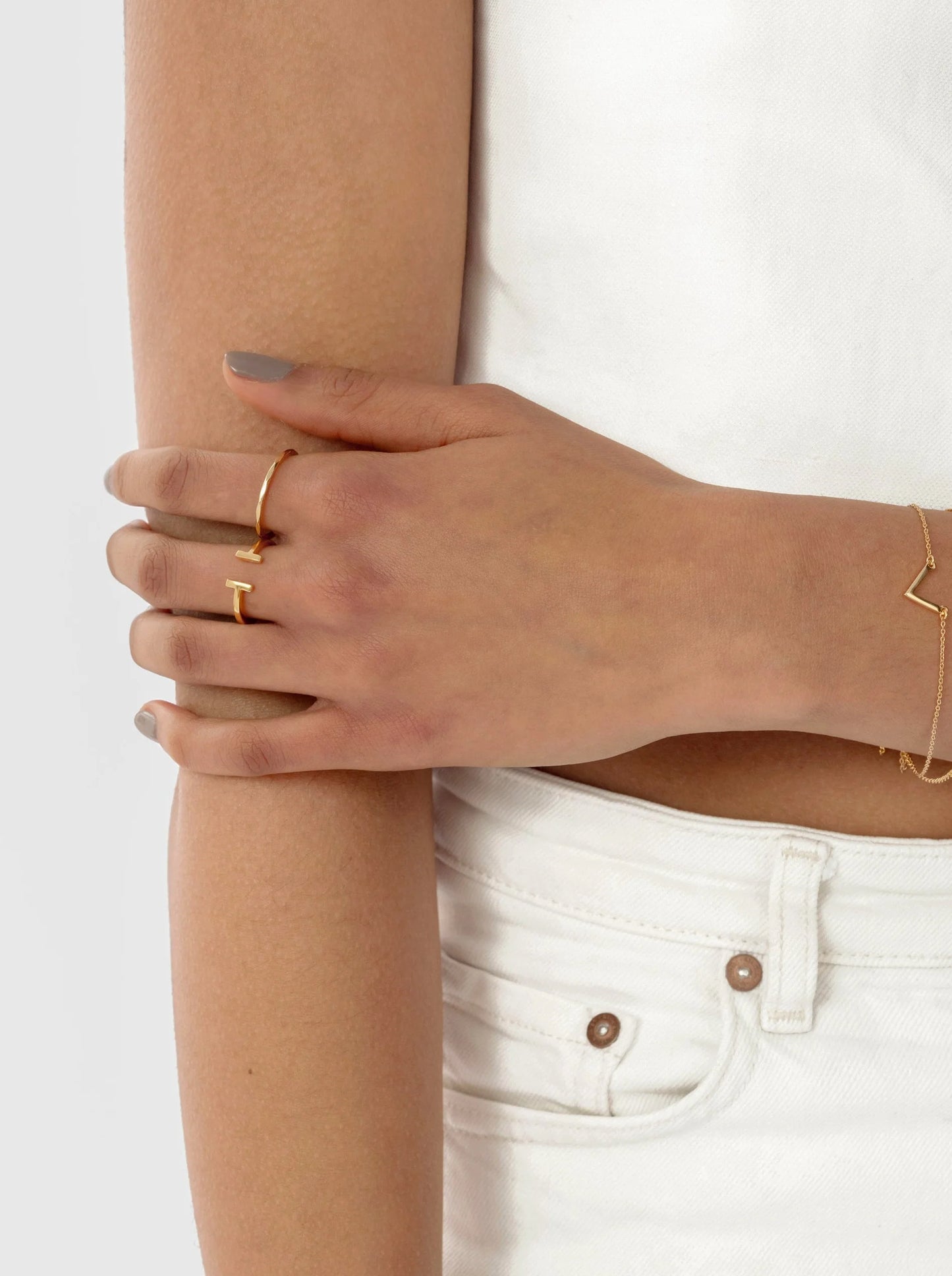 STRICT BAR RING GOLD