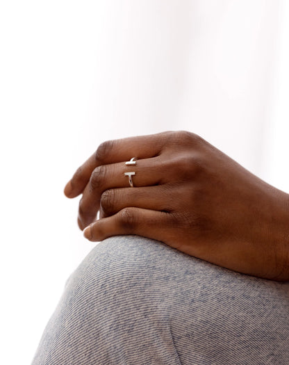STRICT BAR RING SILVER