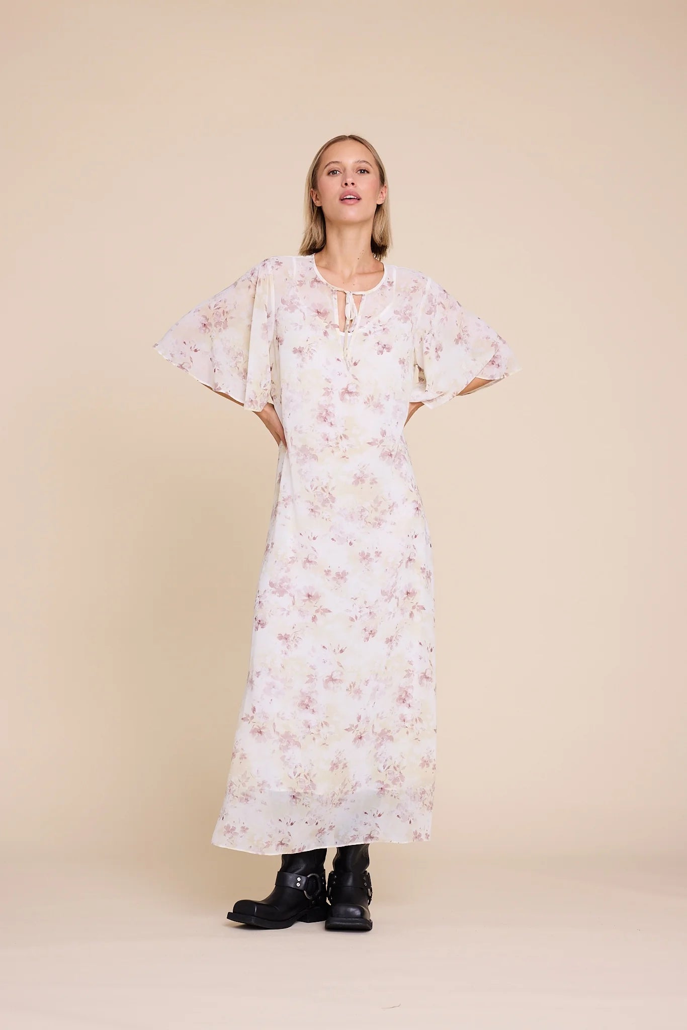 ROMANCE FLOWER DRESS YELLOW
