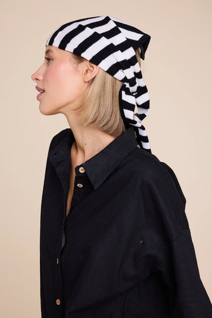 SCARF BLACK/WHITE