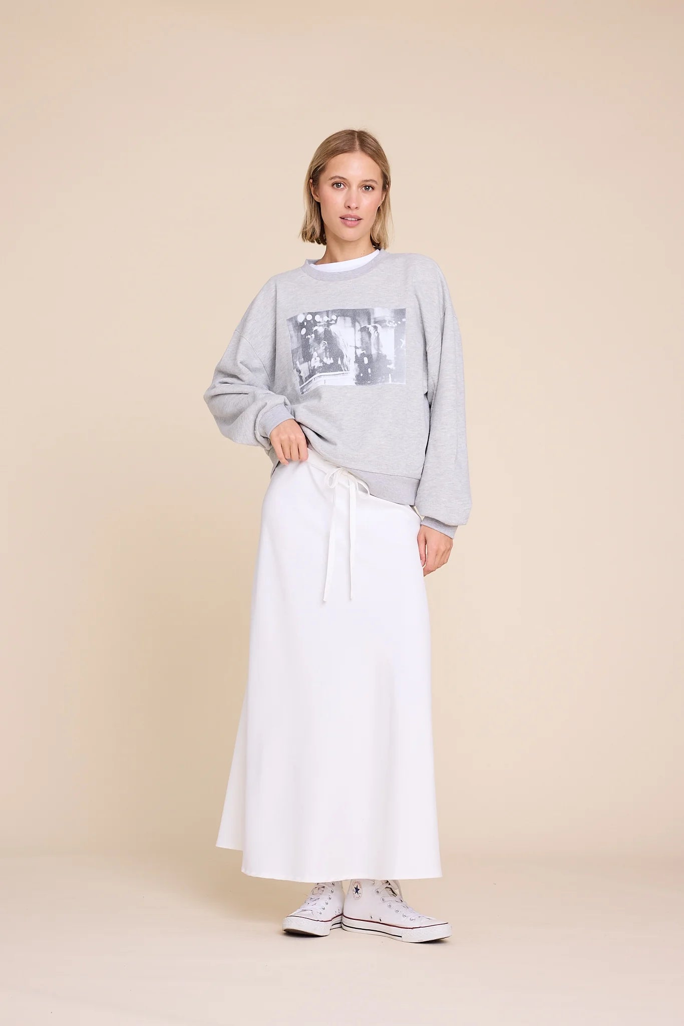 UNIVERSE SWEATER GREY MELANGE