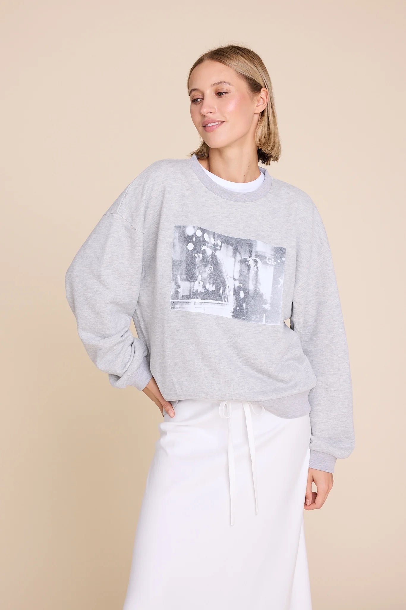 UNIVERSE SWEATER GREY MELANGE