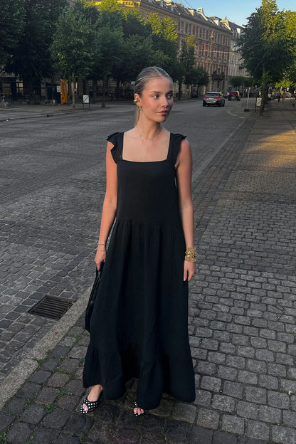 LINA DRESS BLACK